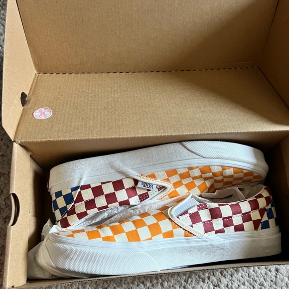 VANS CLASSIC SLIP ON CHECKERED SHOES MEN 7.5, women 9 - Picture 1 of 7